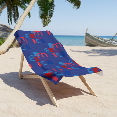 Bold Geometric 4th of july Blue Beach Towel — Modern Abstract Pattern